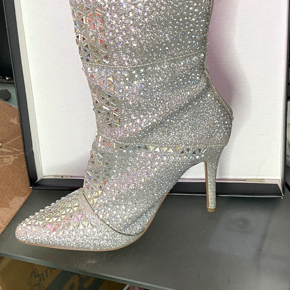 Cowboy Dazzling Silver Studded Heeled Boots